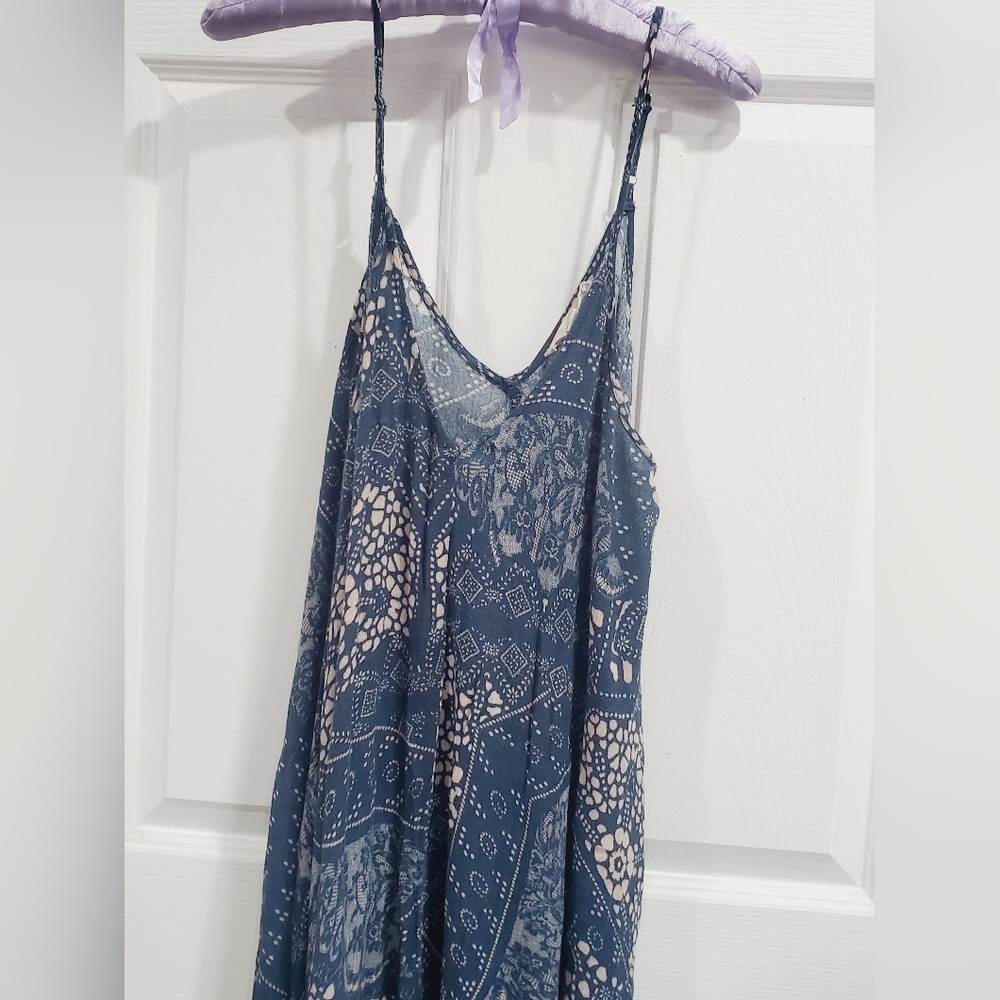 Lovestitch Boho Maxi Dress in Floral, Geometric Design, Deep V-Neck••Prairie M/L - Picture 8 of 9